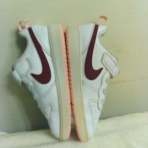 Girls Nike White Leather Sneakers with Burgundy Swoosh Size 10C 6 Inches Inside